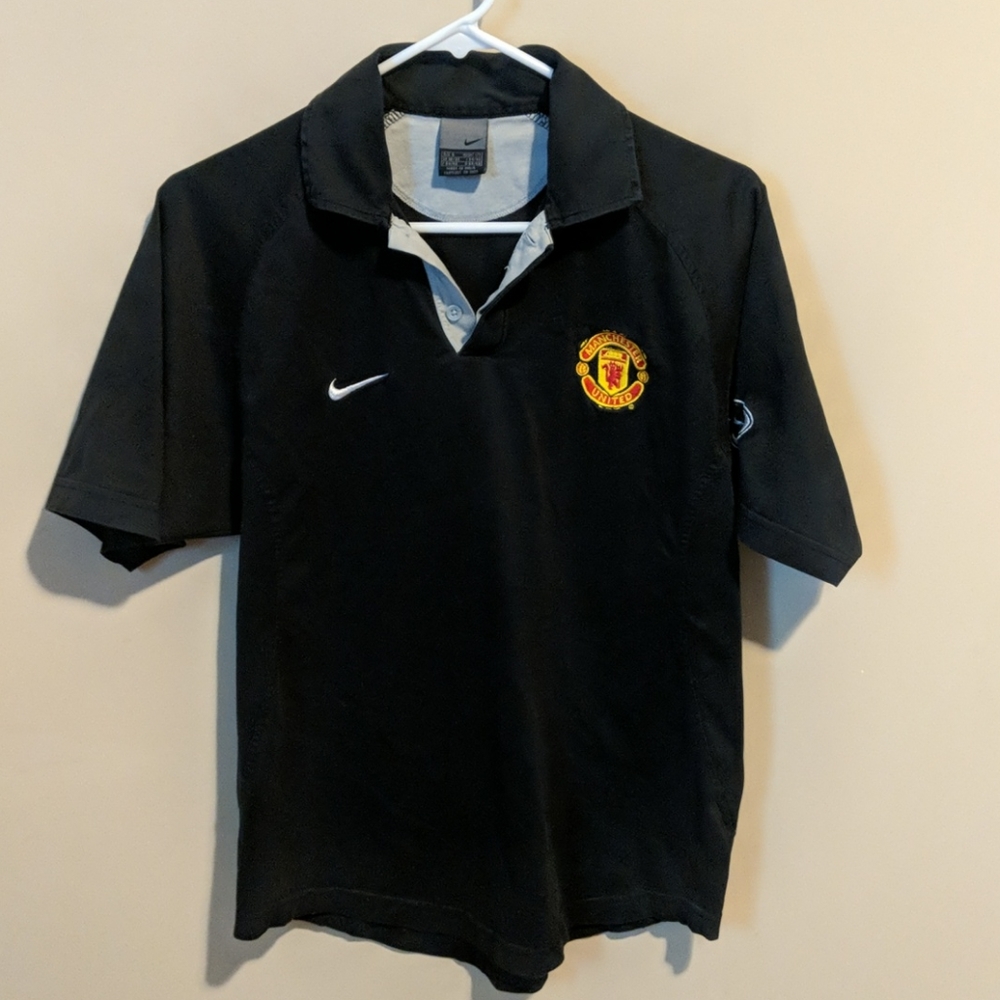 Nike Manchester United Collared Shirt